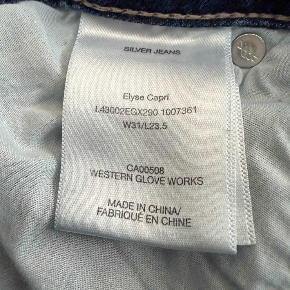 SILVER JEANS CO Elyse Capri Frayed Denim Embroidered Jeans Size 31  34x24 - Picture 8 of 9